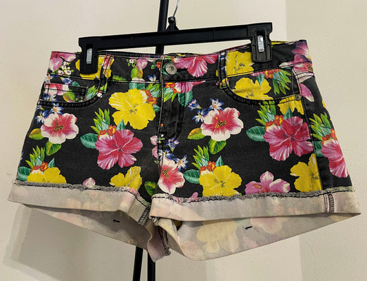 L.e.i Ashley Lowrise - Women’s Floral Jean Short -  Size (Small)